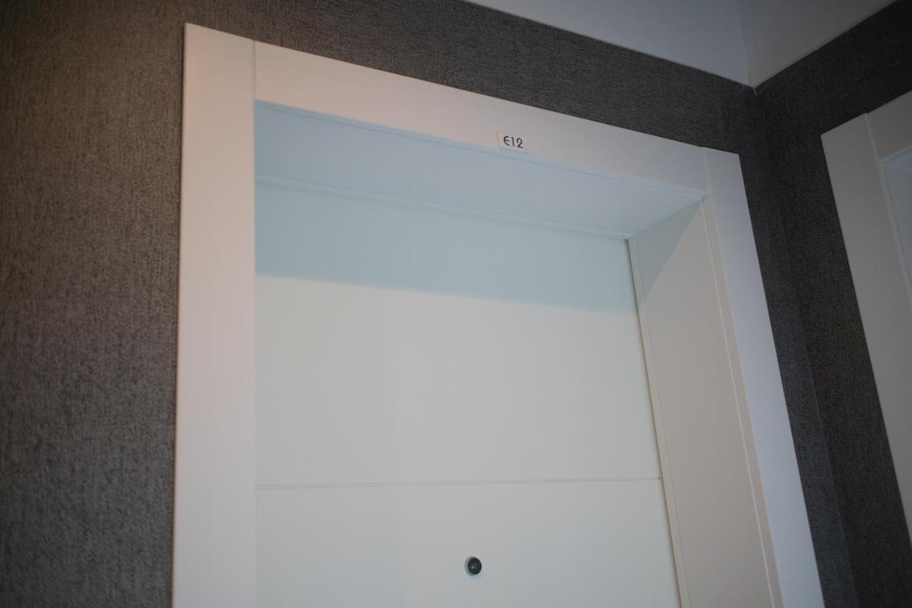 E-Twelve Apartment Napoli Ngoại thất bức ảnh