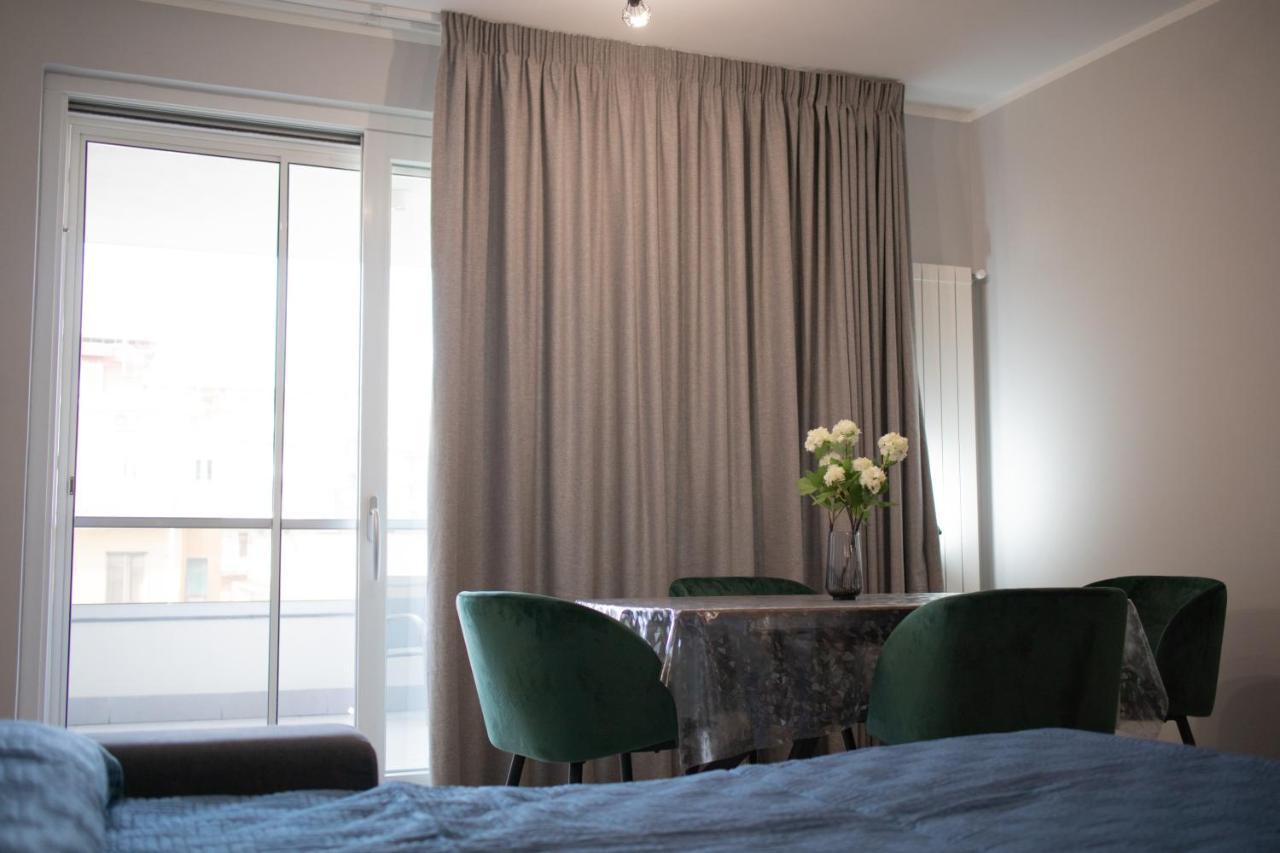 E-Twelve Apartment Napoli Ngoại thất bức ảnh